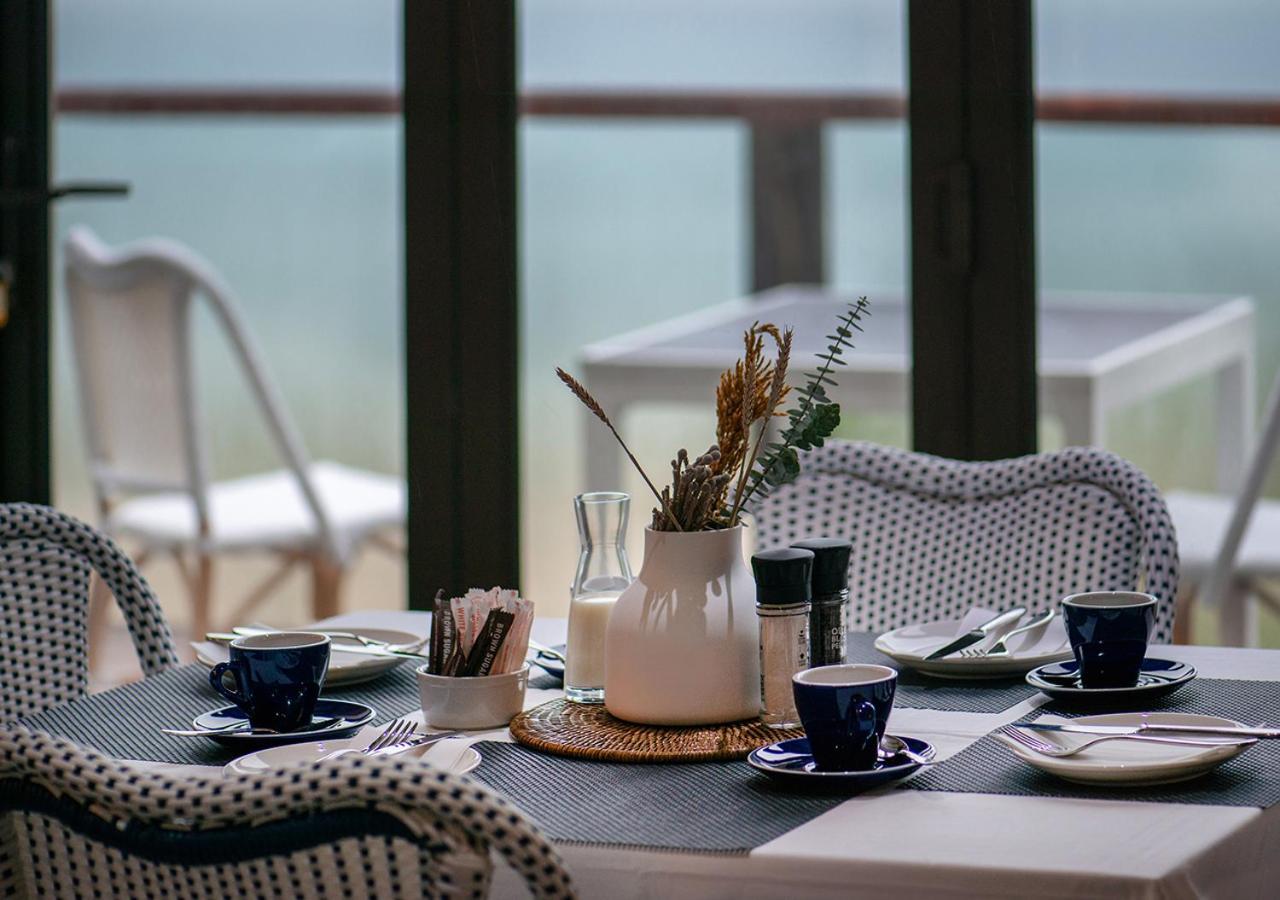 Hotel The Shark Bay Boutique &